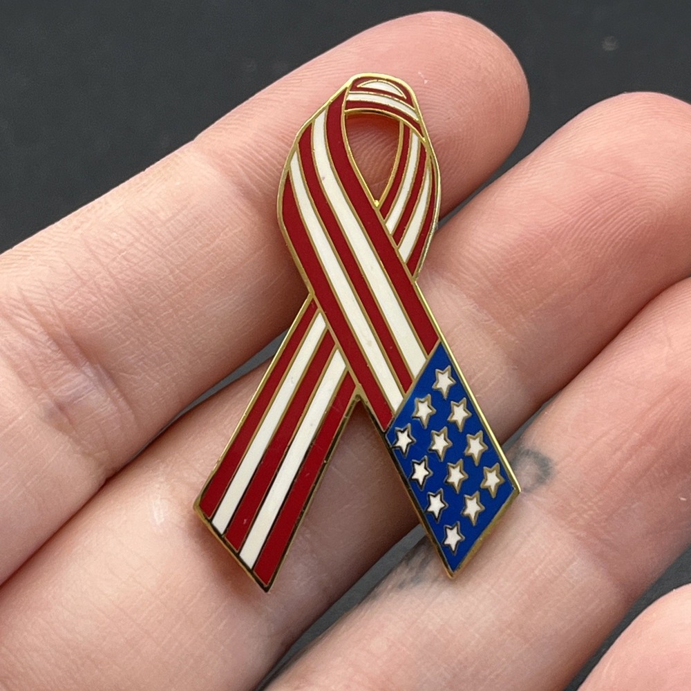 American Flag Ribbon USA Lapel Hat Pin